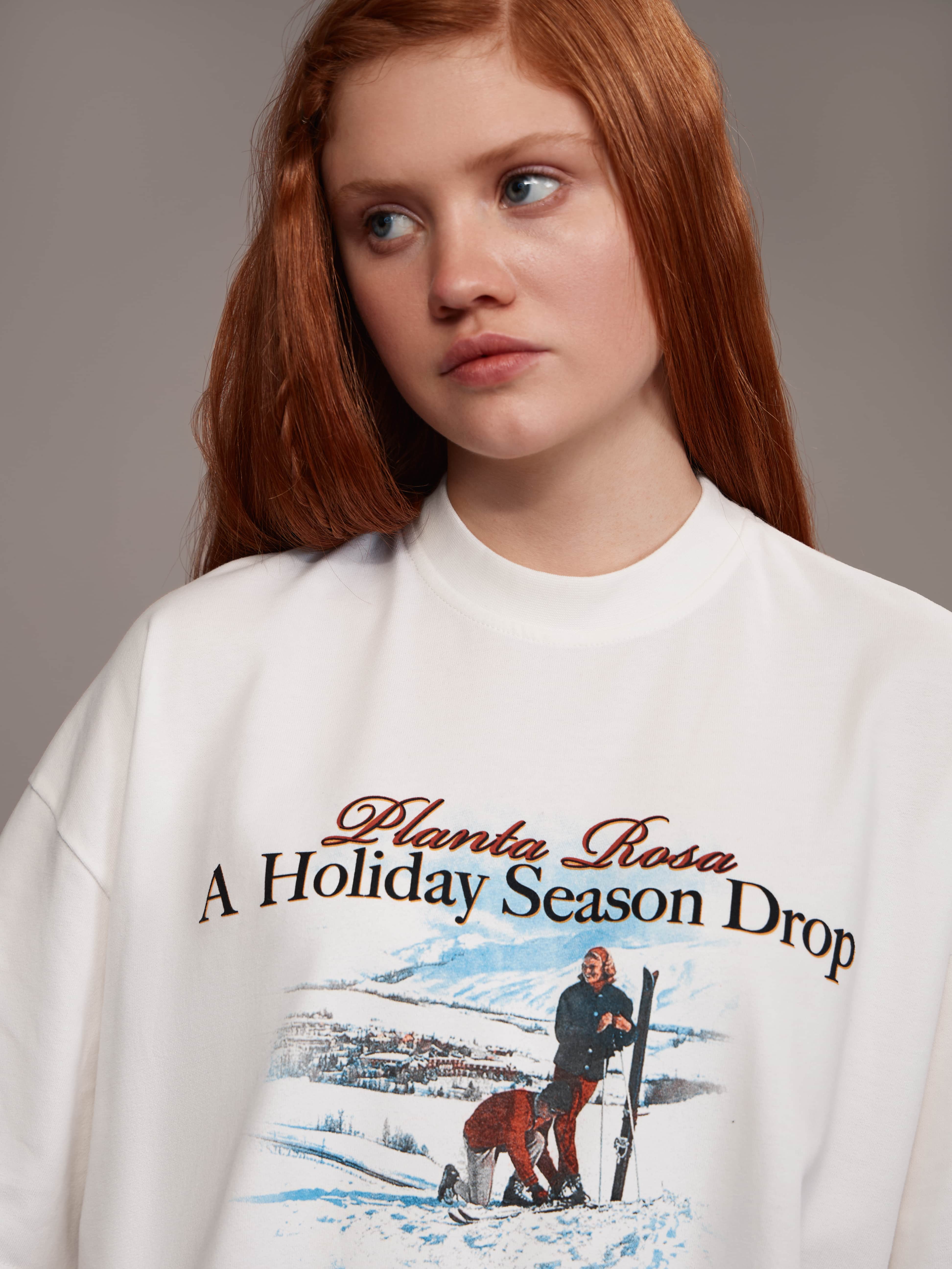 HOLIDAY-SEASON T-SHIRT