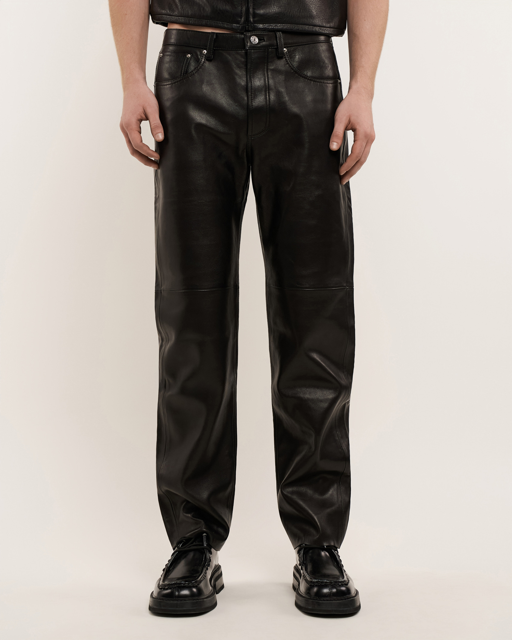 LEATHER PANTS