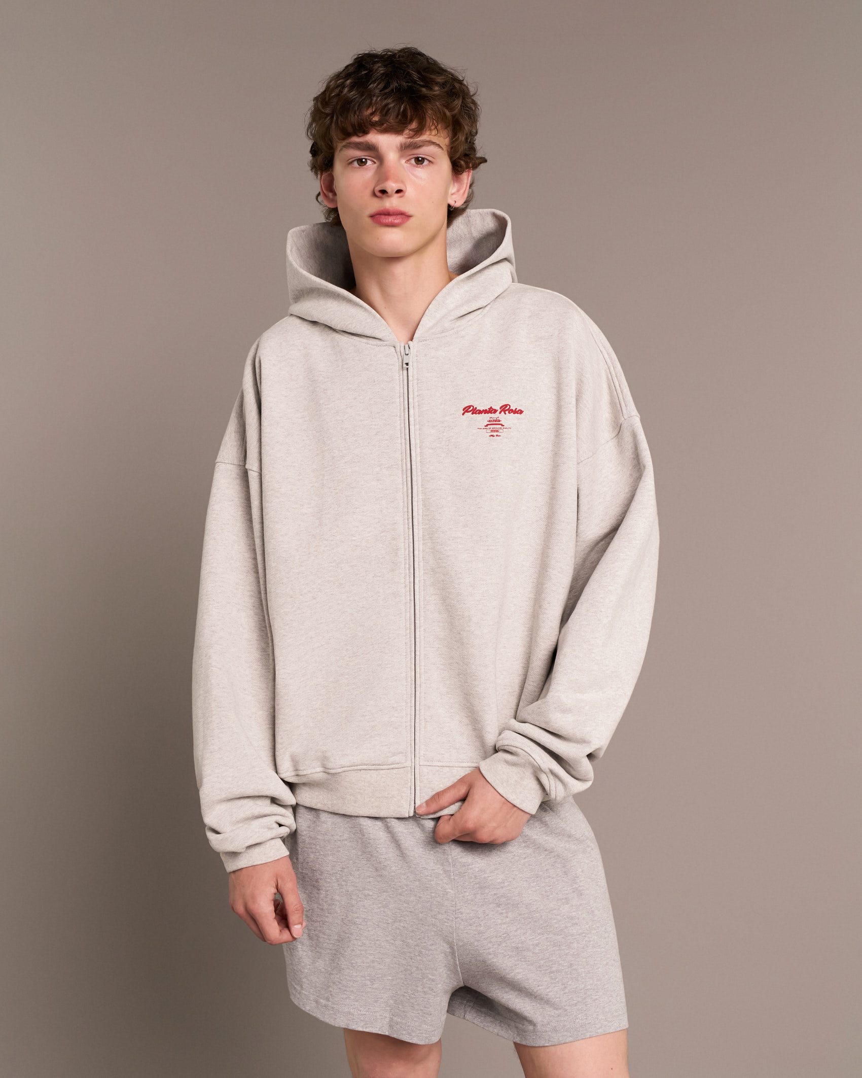 MODESTY ZIP HOODIE